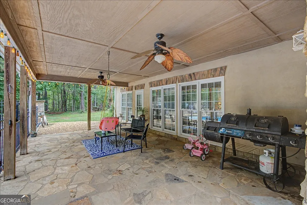 75 N Raburn RD Bremen, GA 30110