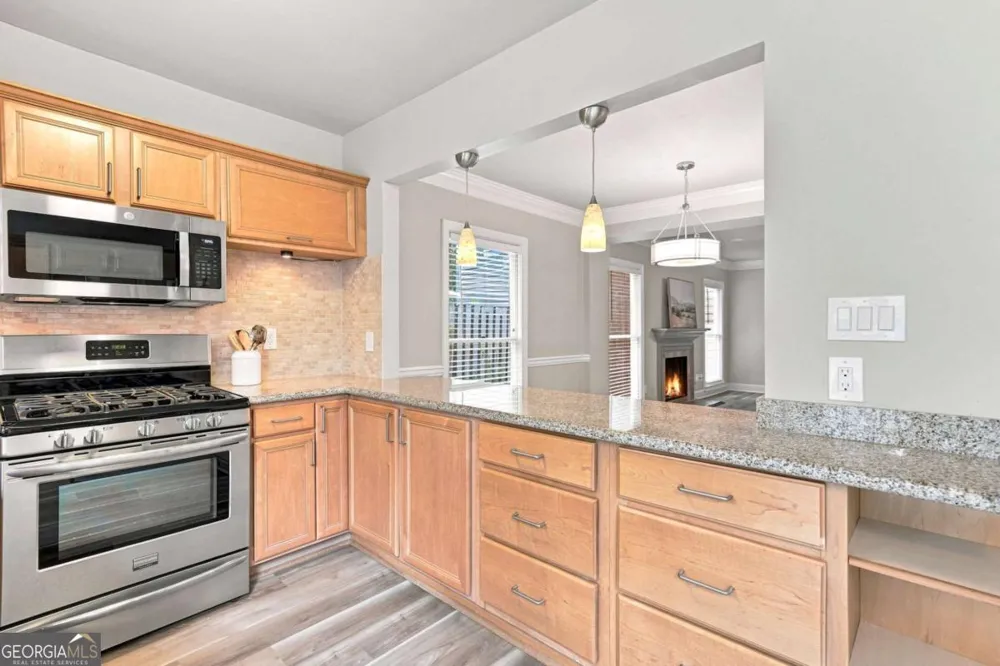 44 Mount Vernon CIR Sandy Springs, GA 30338