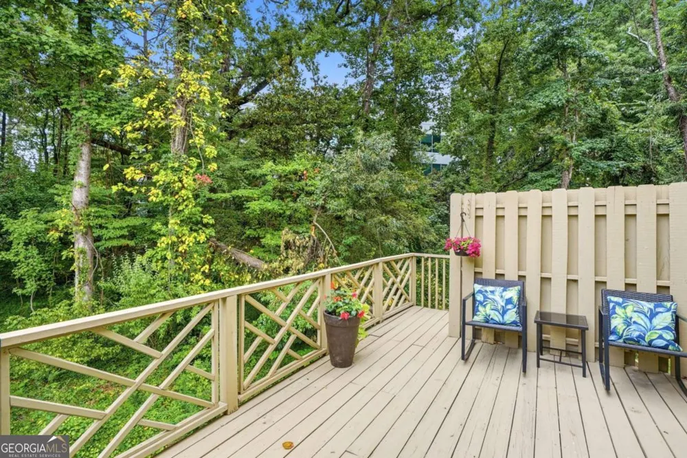 44 Mount Vernon CIR Sandy Springs, GA 30338