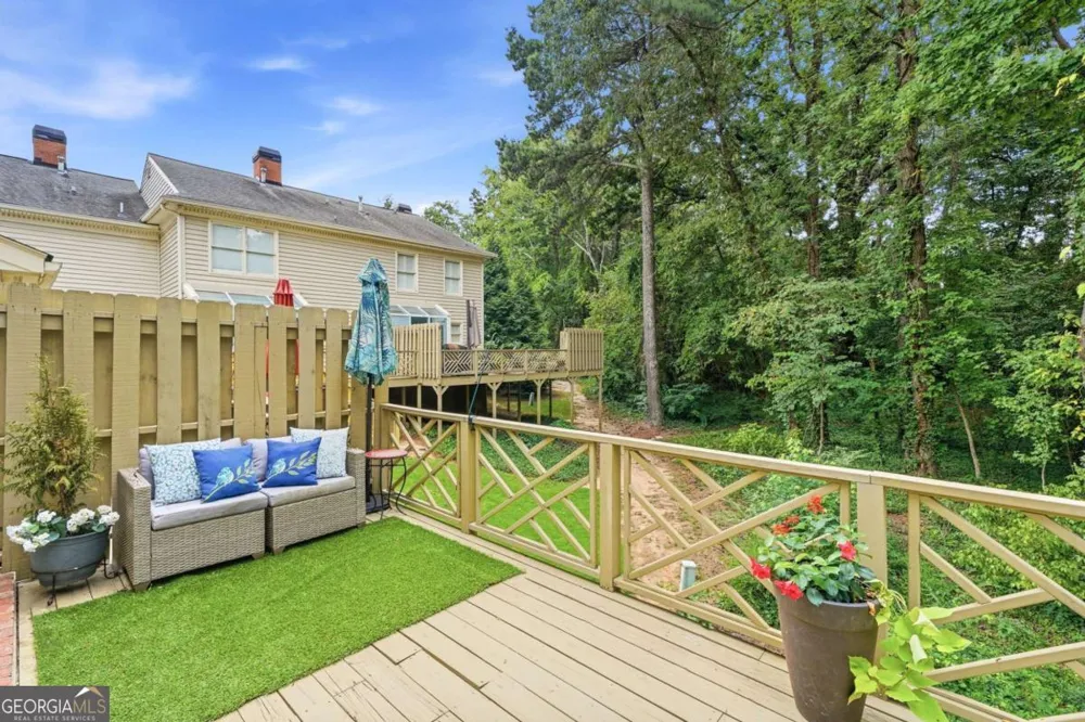 44 Mount Vernon CIR Sandy Springs, GA 30338