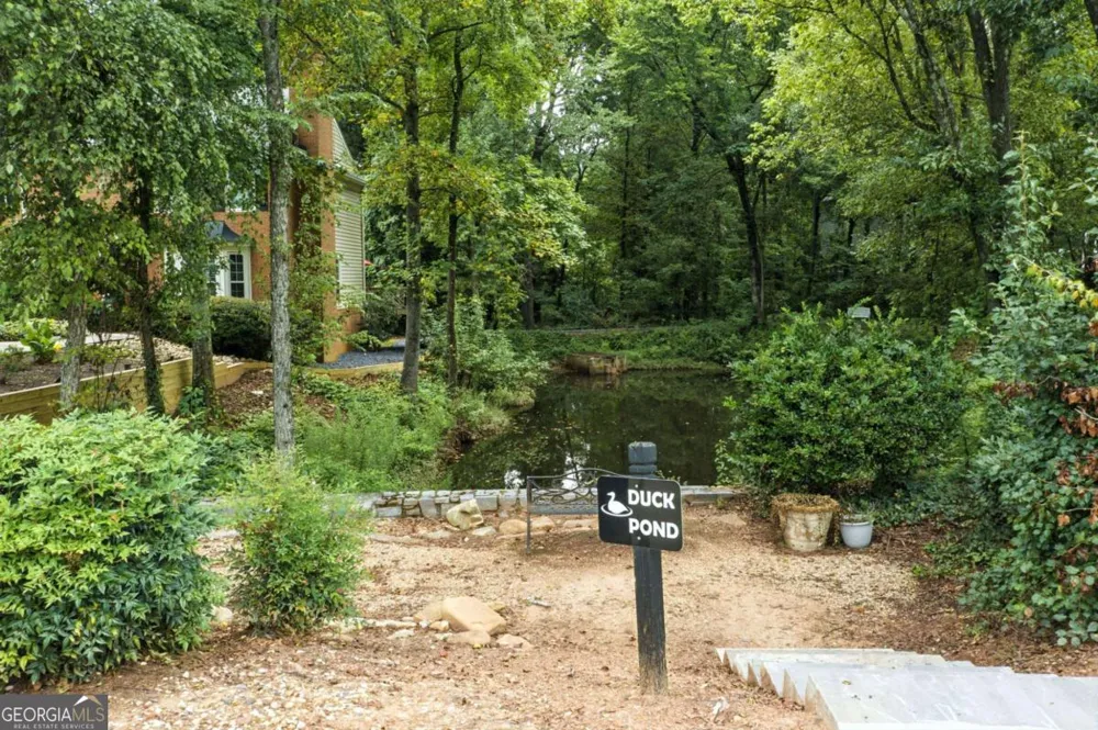 44 Mount Vernon CIR Sandy Springs, GA 30338