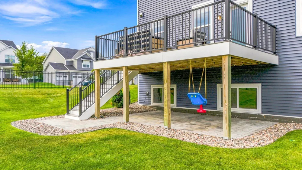 4949 Obsidian Way Victoria, MN 55386