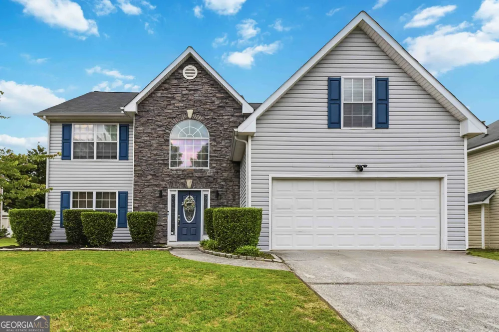 159 Shadowhill LN Loganville, GA 30052