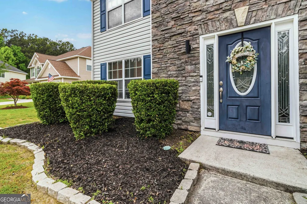 159 Shadowhill LN Loganville, GA 30052