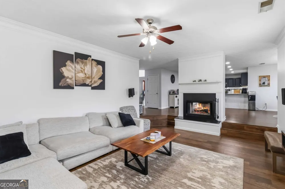 159 Shadowhill LN Loganville, GA 30052