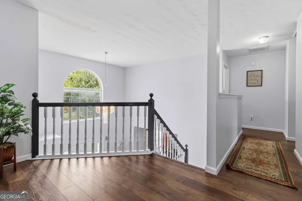 159 Shadowhill LN Loganville, GA 30052