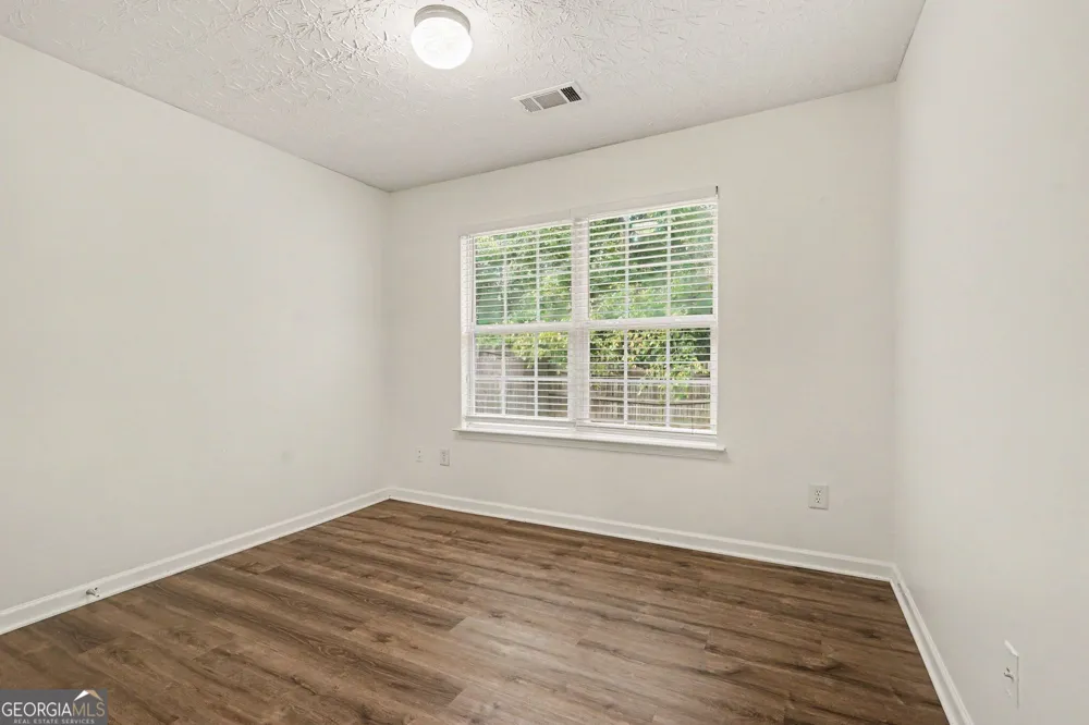 4043 Roxberry Hill LN Buford, GA 30518