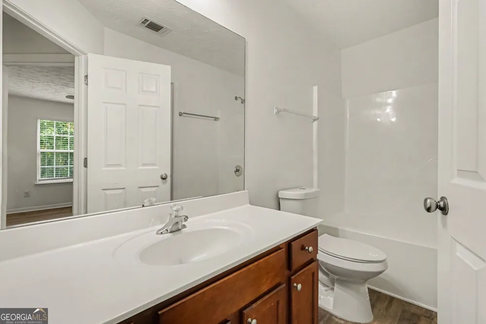 4043 Roxberry Hill LN Buford, GA 30518