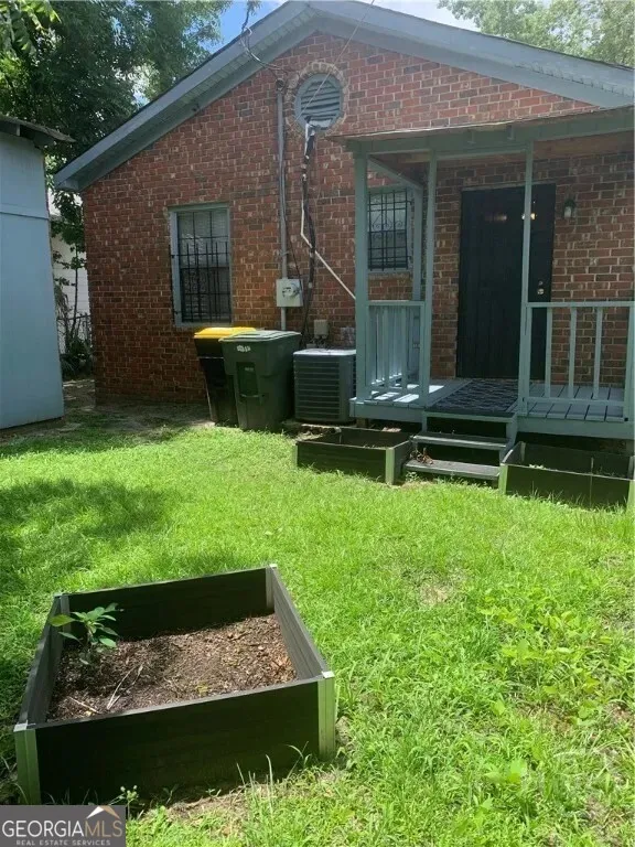 708 E 32nd ST Savannah, GA 31401