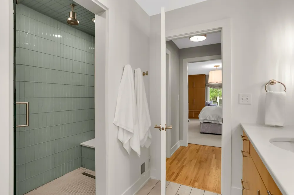 2096 Lower Saint Dennis Road Saint Paul, MN 55116