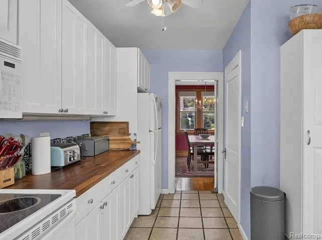 3008 Lakeshore Drive Frenchtown Township, MI 48162
