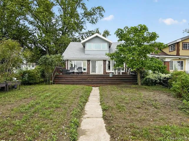 3008 Lakeshore Drive Frenchtown Township, MI 48162