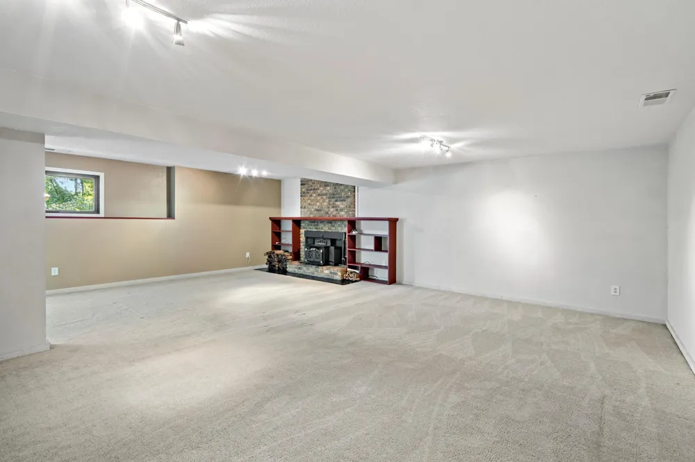 5765 150th Street SE Prior Lake, MN 55372