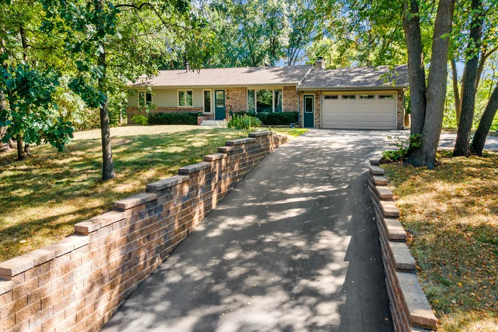 5765 150th Street SE Prior Lake, MN 55372