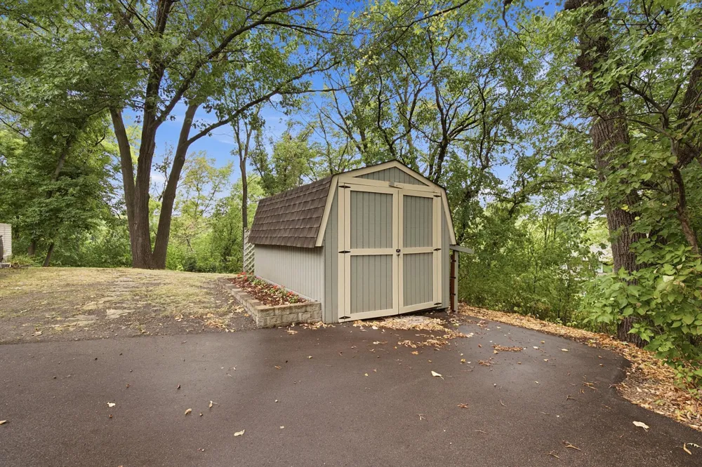 5765 150th Street SE Prior Lake, MN 55372