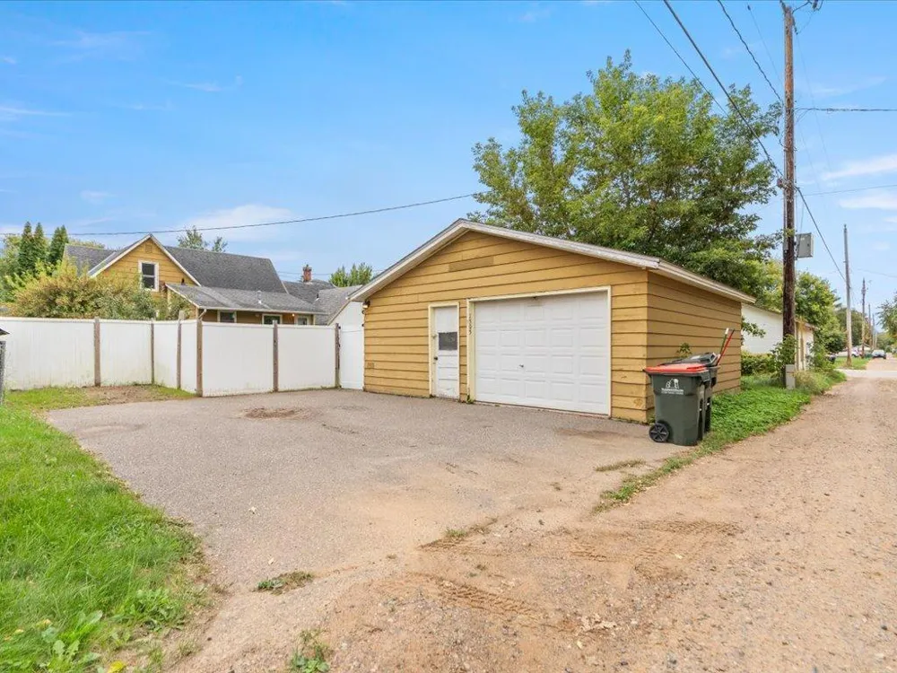 1505 Pine Street Brainerd, MN 56401