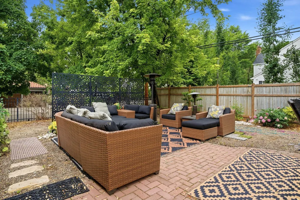 4530 Bruce Avenue Edina, MN 55424