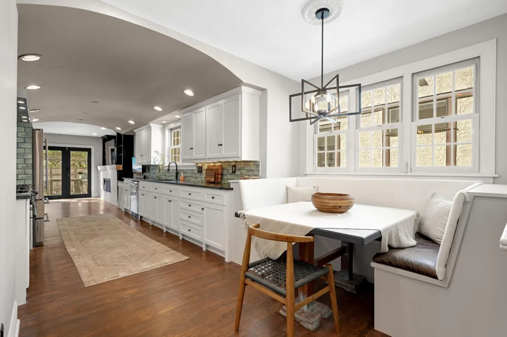 4530 Bruce Avenue Edina, MN 55424