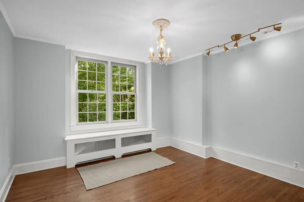 4530 Bruce Avenue Edina, MN 55424
