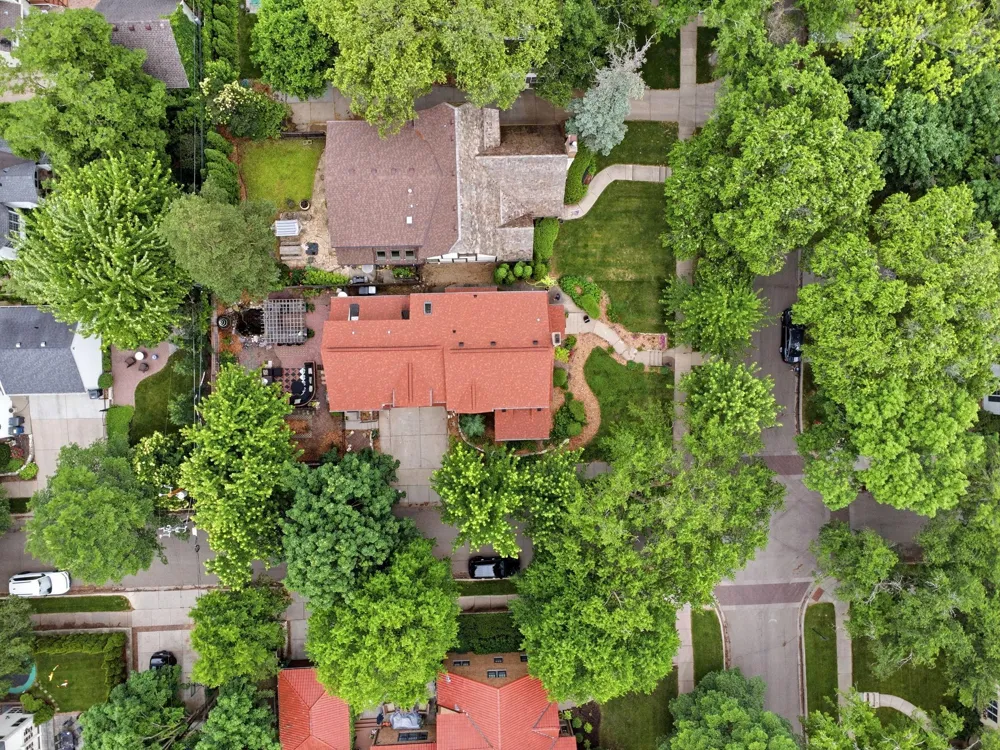 4530 Bruce Avenue Edina, MN 55424
