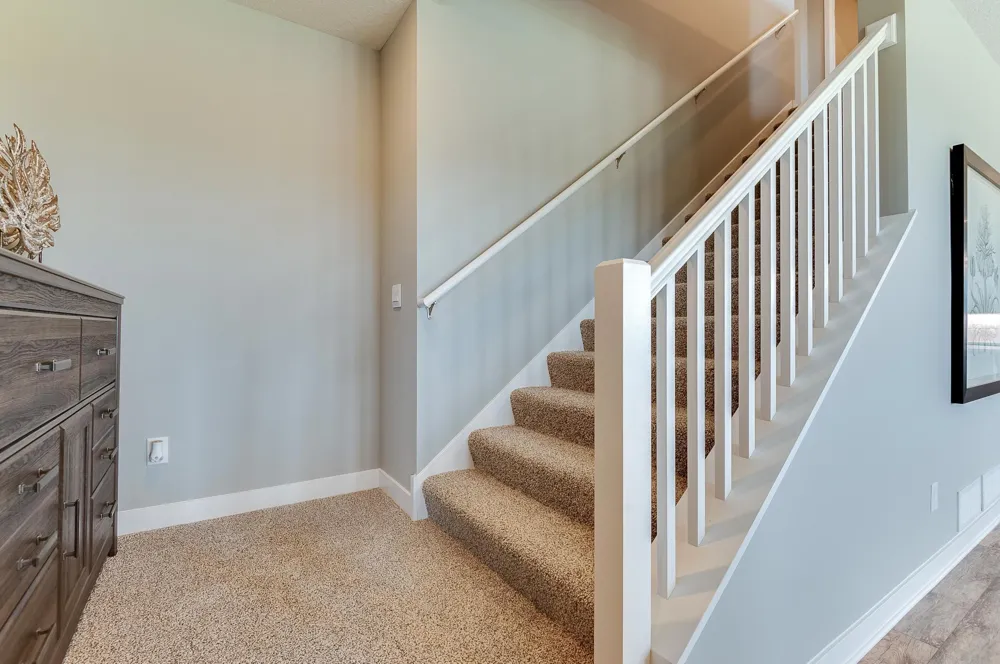1915 Shady View Court Shakopee, MN 55379