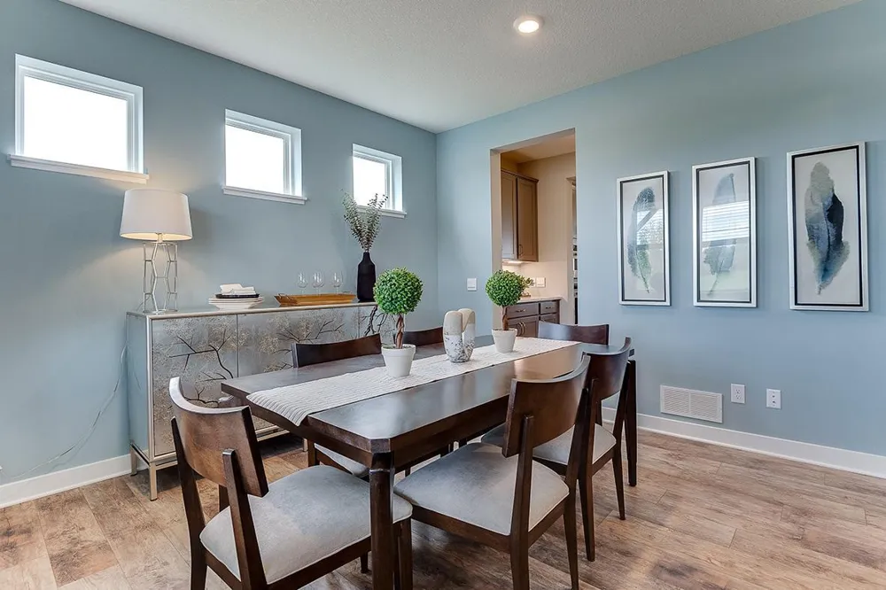 1915 Shady View Court Shakopee, MN 55379