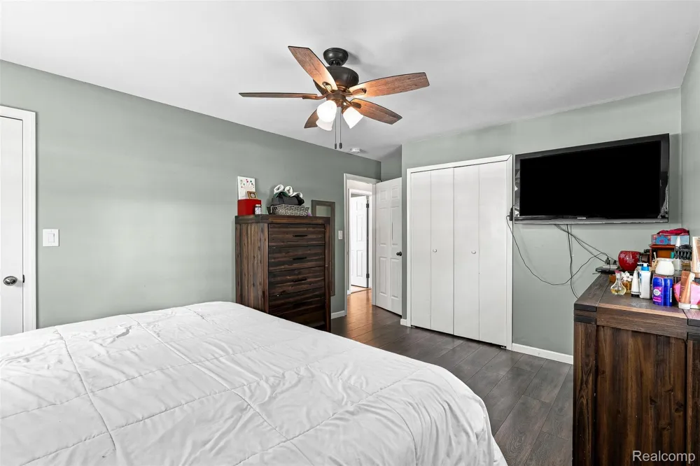 12465 Tuscola Road Vienna Charter Township, MI 48420