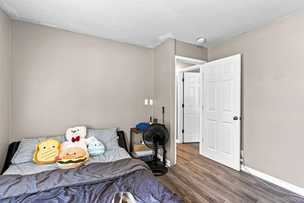 12465 Tuscola Road Vienna Charter Township, MI 48420