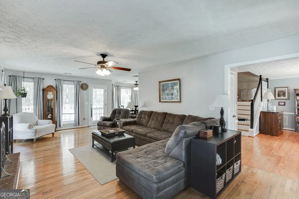 3220 Plantation Run DR Loganville, GA 30052