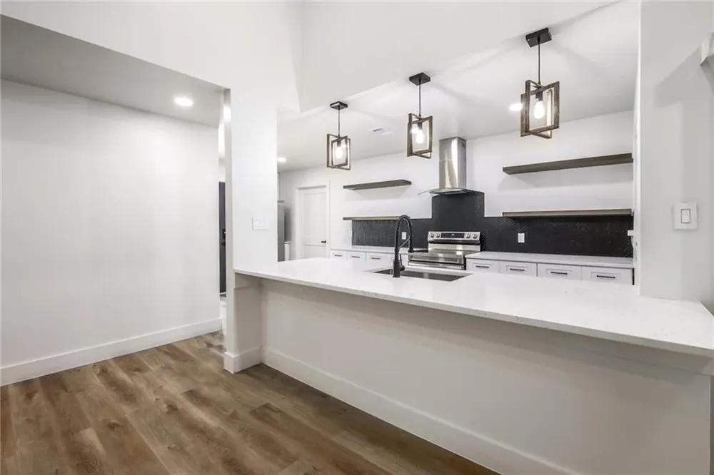 511 E 50th Street #A Austin, TX 78751