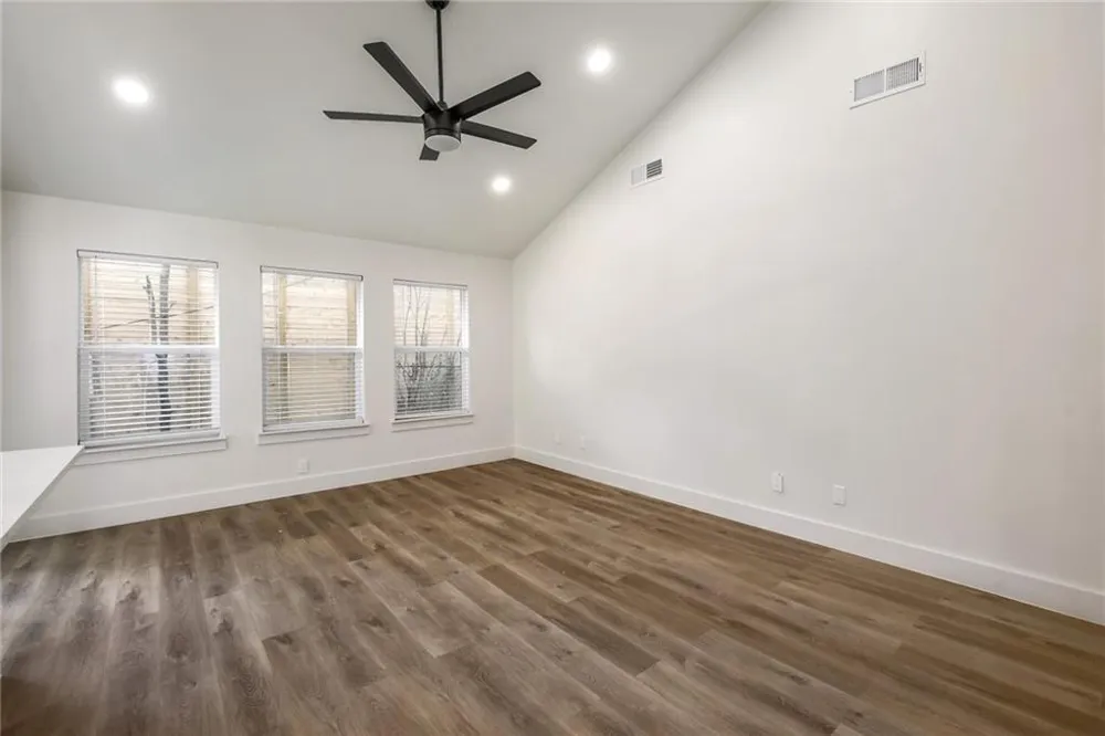 511 E 50th Street #A Austin, TX 78751
