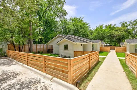 511 E 50th Street #A