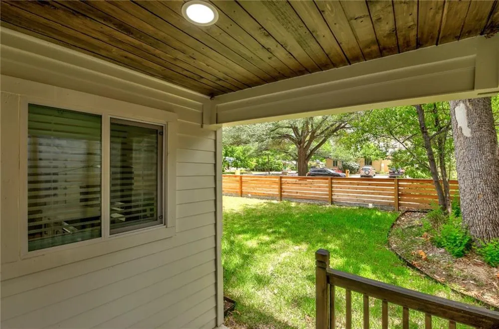 511 E 50th Street #A Austin, TX 78751