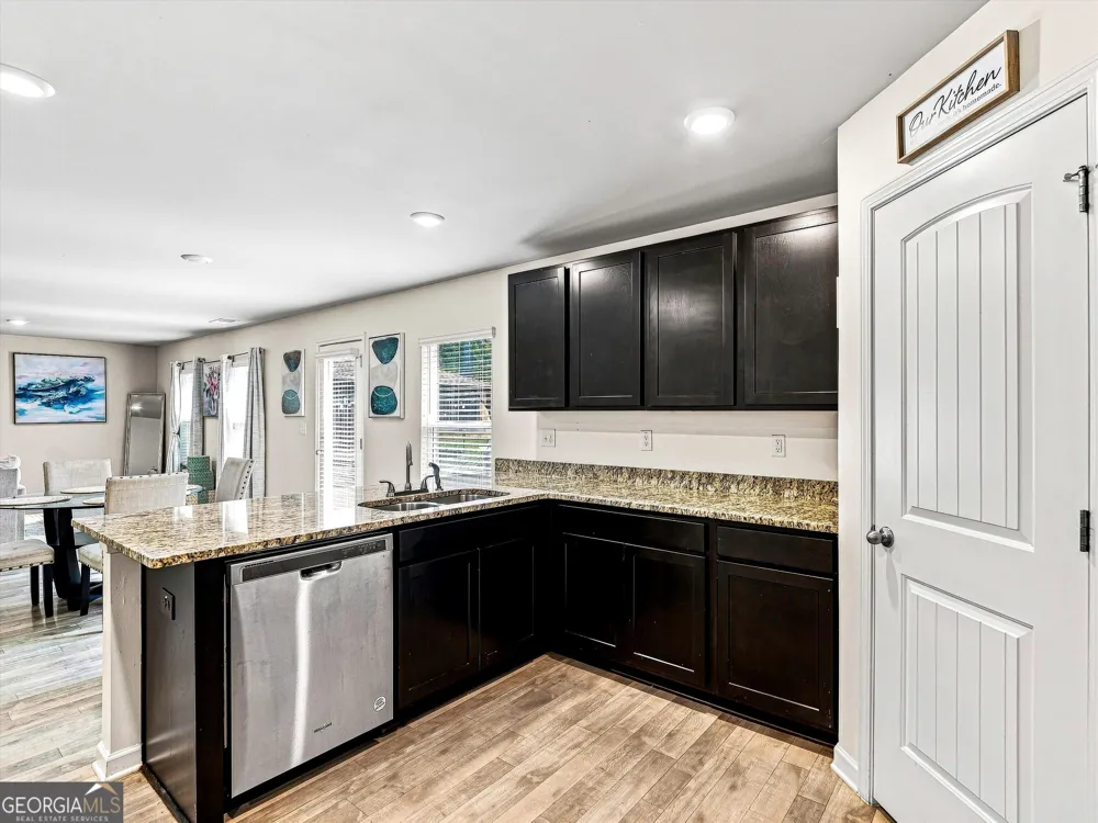 180 Edinburgh LN Covington, GA 30016
