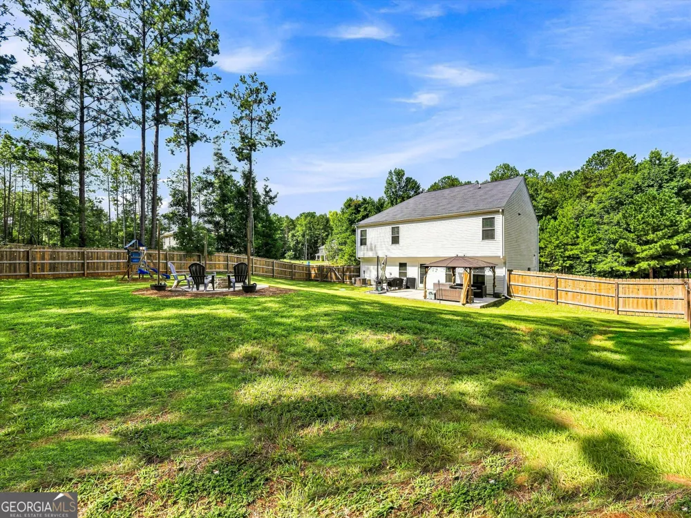180 Edinburgh LN Covington, GA 30016