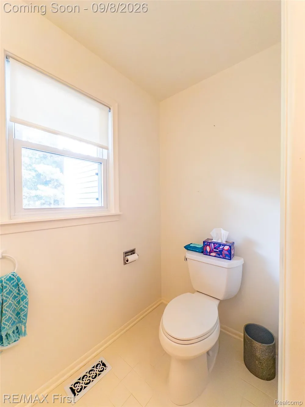 2669 McClintock Road Bloomfield Charter Township, MI 48302