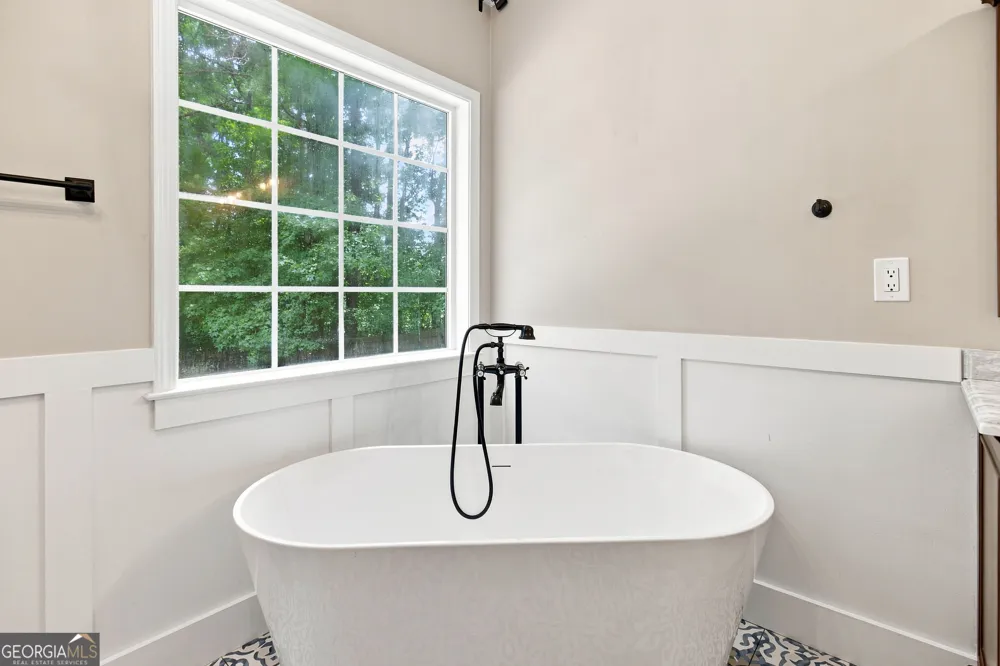 15 Stonewood WAY Sharpsburg, GA 30277