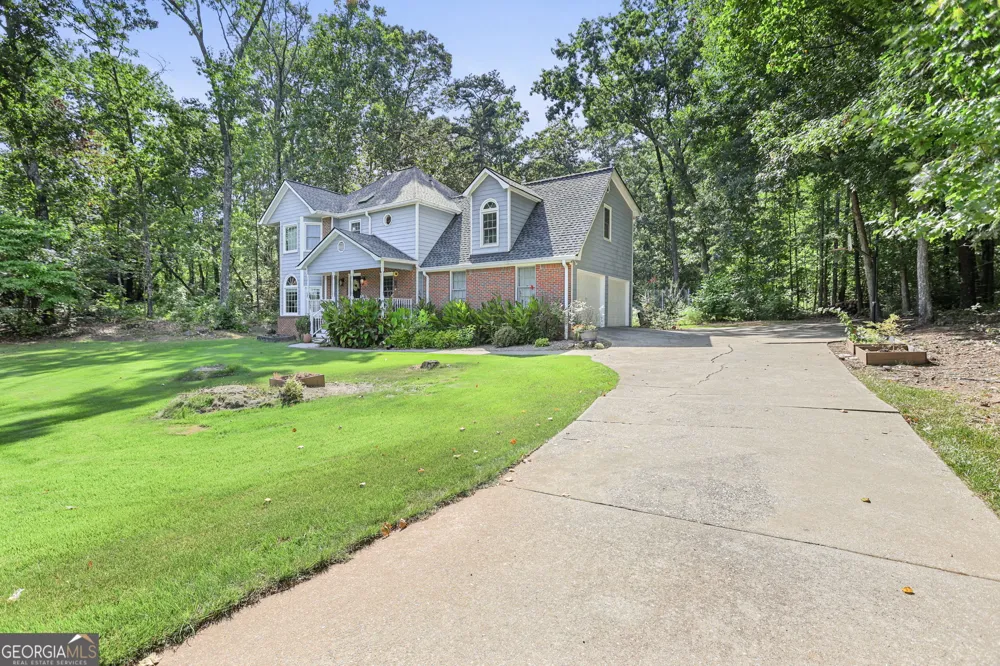 232 Lakewood DR Carrollton, GA 30117