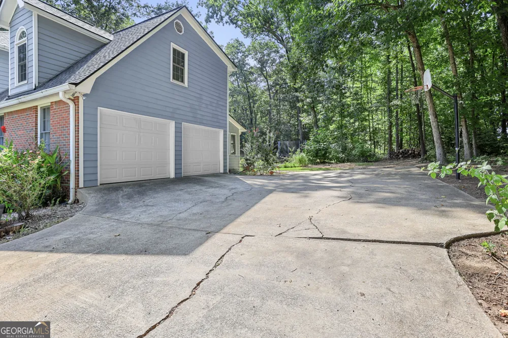 232 Lakewood DR Carrollton, GA 30117
