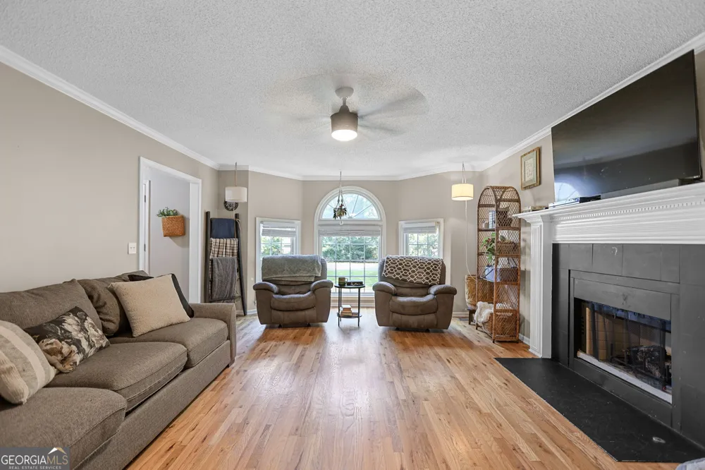 232 Lakewood DR Carrollton, GA 30117