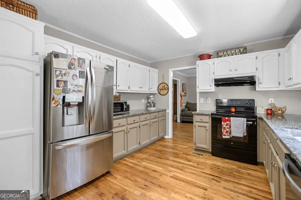 232 Lakewood DR Carrollton, GA 30117
