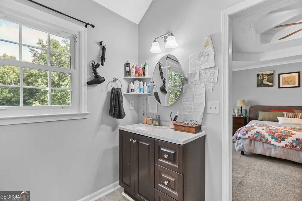 232 Lakewood DR Carrollton, GA 30117