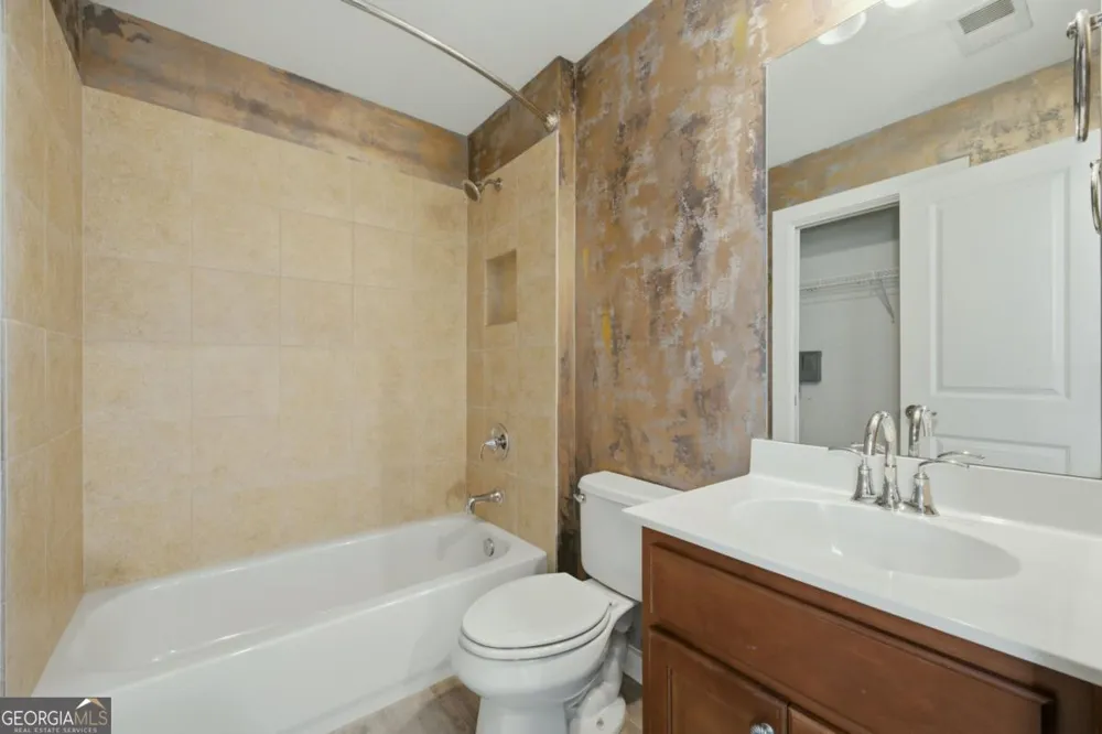 6146 Holly Park LN SE Mableton, GA 30126