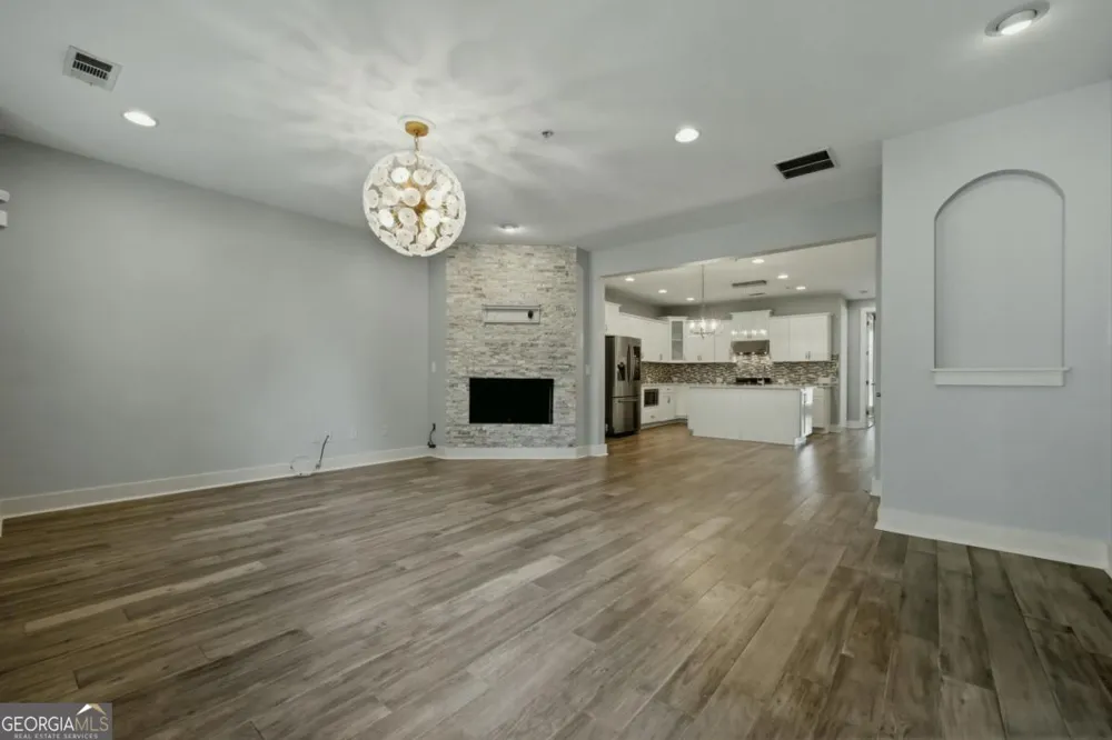 6146 Holly Park LN SE Mableton, GA 30126