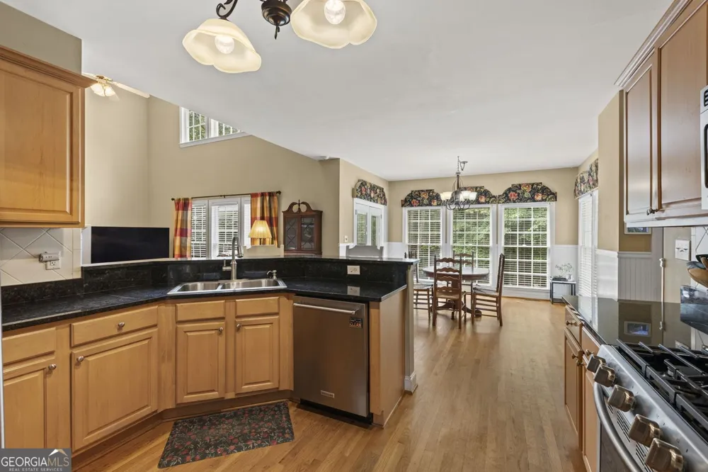 531 Wintergreen WAY Canton, GA 30115