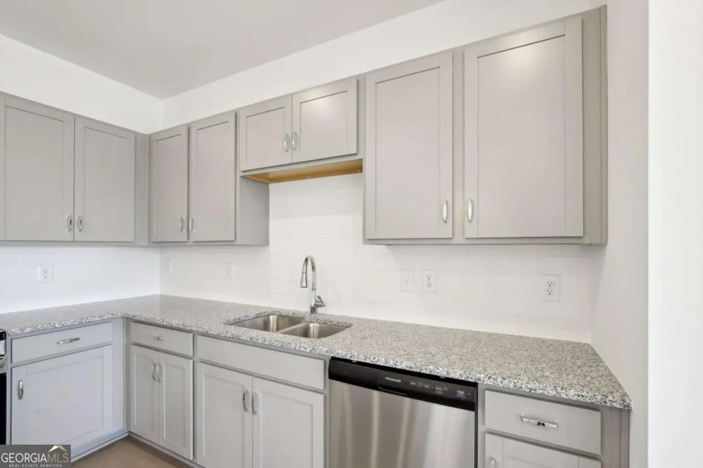 809 Nova TRL Riverdale, GA 30274