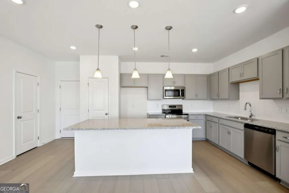 803 Nova TRL Riverdale, GA 30274