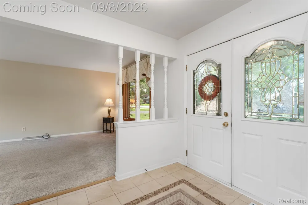 6025 Venice Drive Commerce Charter Township, MI 48382