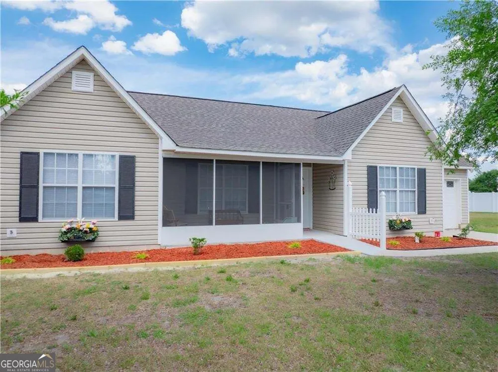 6663 Pine Ridge CIR Blackshear, GA 31516