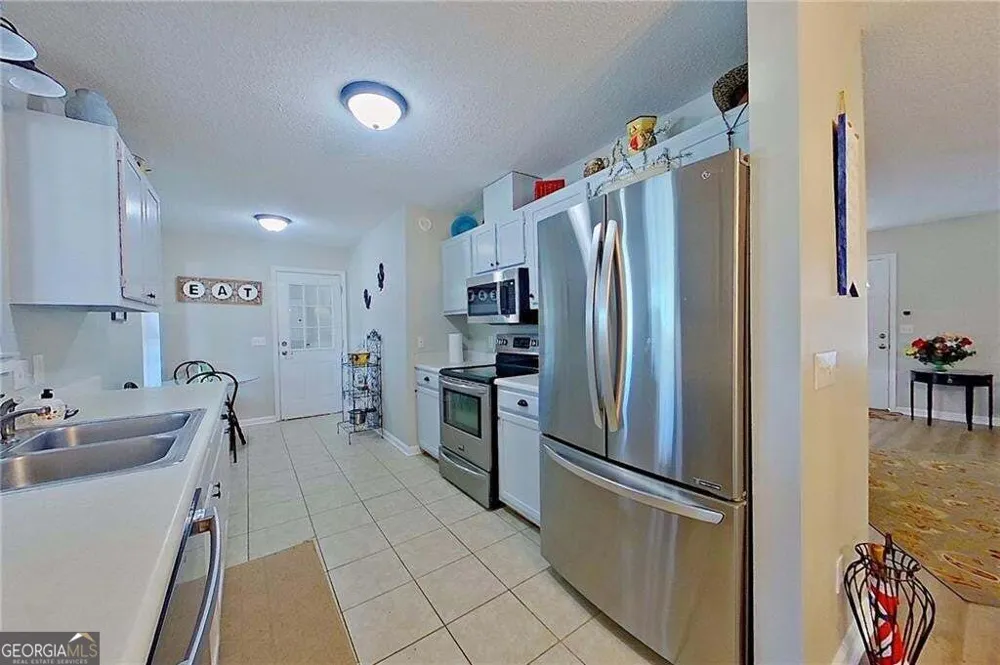 6663 Pine Ridge CIR Blackshear, GA 31516